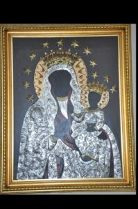 Obraz Matki Boskiej Różańcowej w srebrnej sukni z drugiej poł. XVIII w.